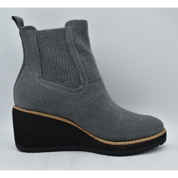 Sofft Womens Size 9 Eiley Grey Knit Water Resistant Platform Wedge Boots - Picture 6 of 9